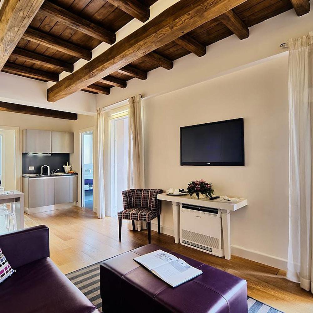 Trevi Palace Luxury Inn Roma Exterior foto