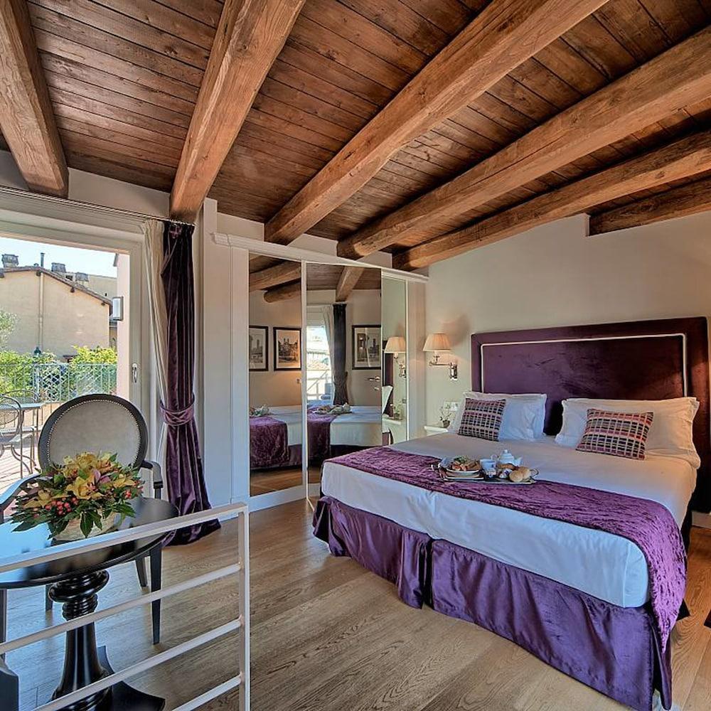Trevi Palace Luxury Inn Roma Exterior foto