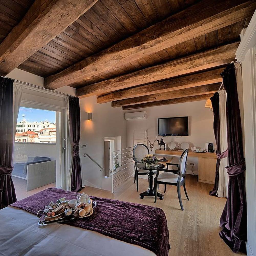 Trevi Palace Luxury Inn Roma Exterior foto
