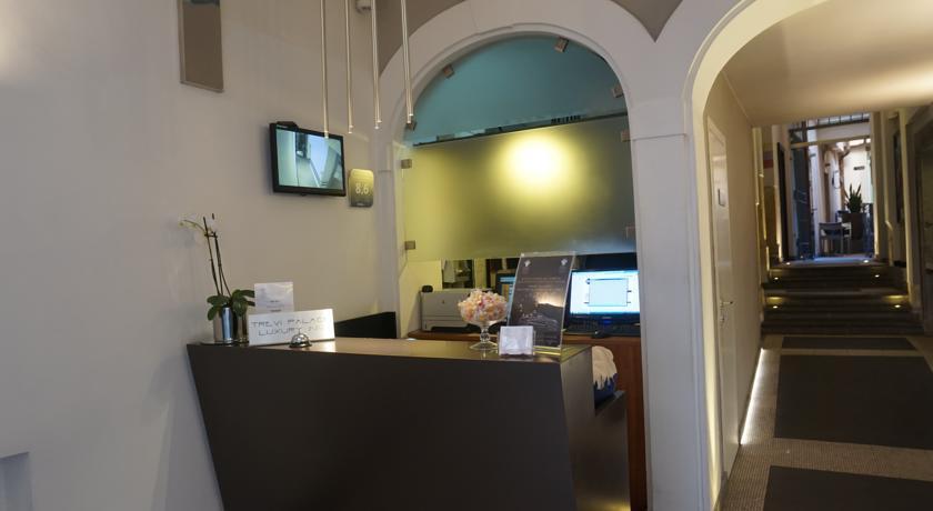Trevi Palace Luxury Inn Roma Exterior foto