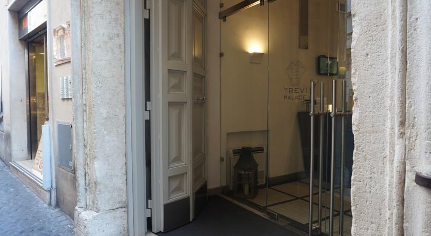 Trevi Palace Luxury Inn Roma Exterior foto