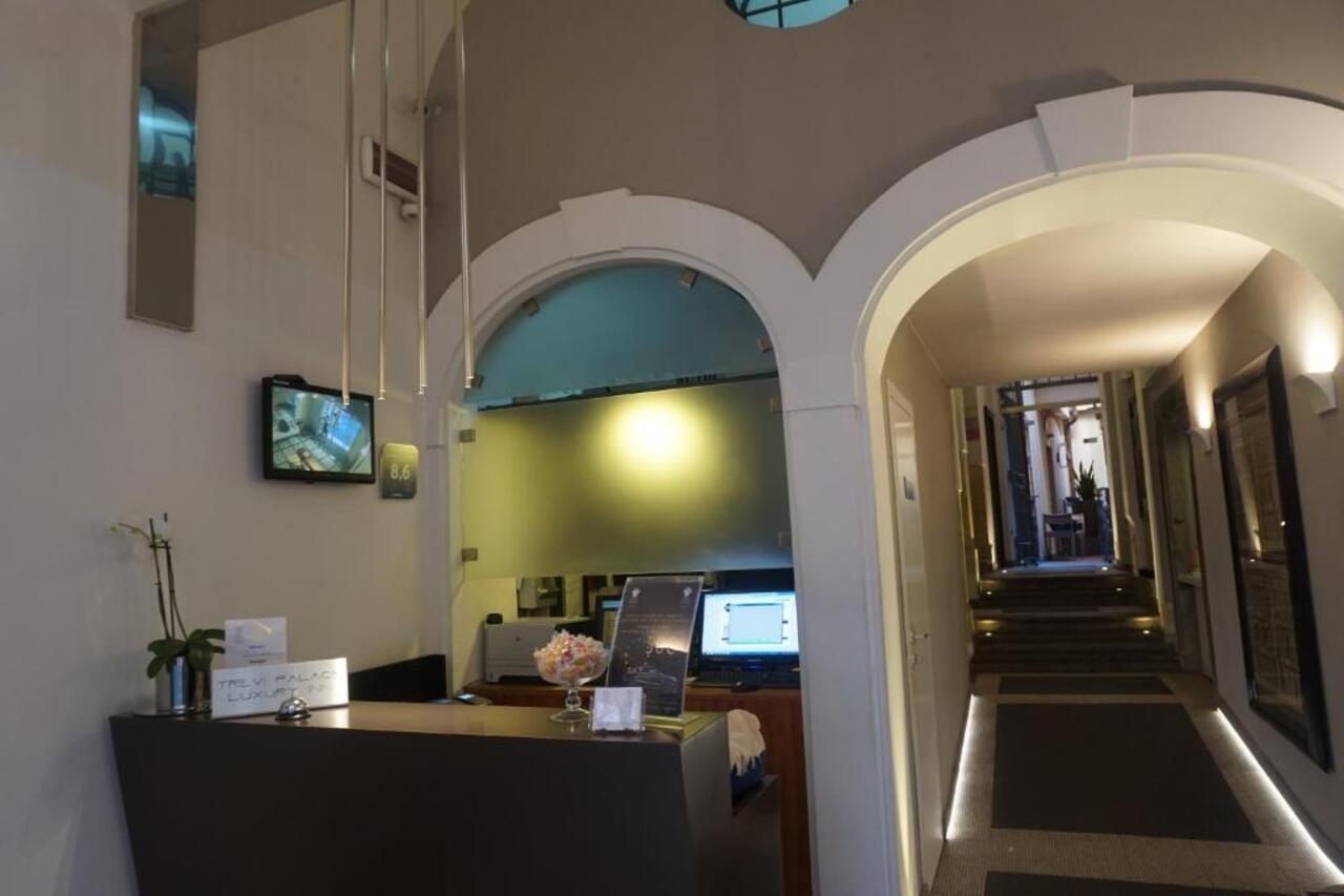 Trevi Palace Luxury Inn Roma Exterior foto
